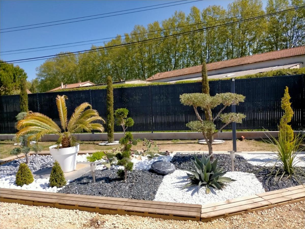 Le Klelogi Hotel Fontvieille Kültér fotó