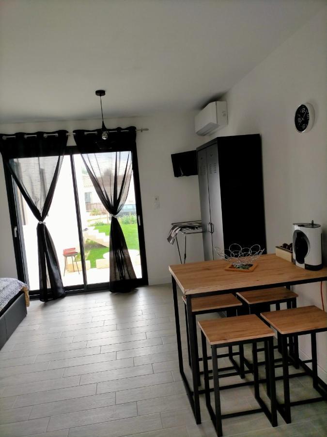 Le Klelogi Hotel Fontvieille Kültér fotó